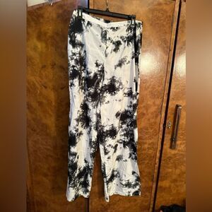 RAGA pants NWT